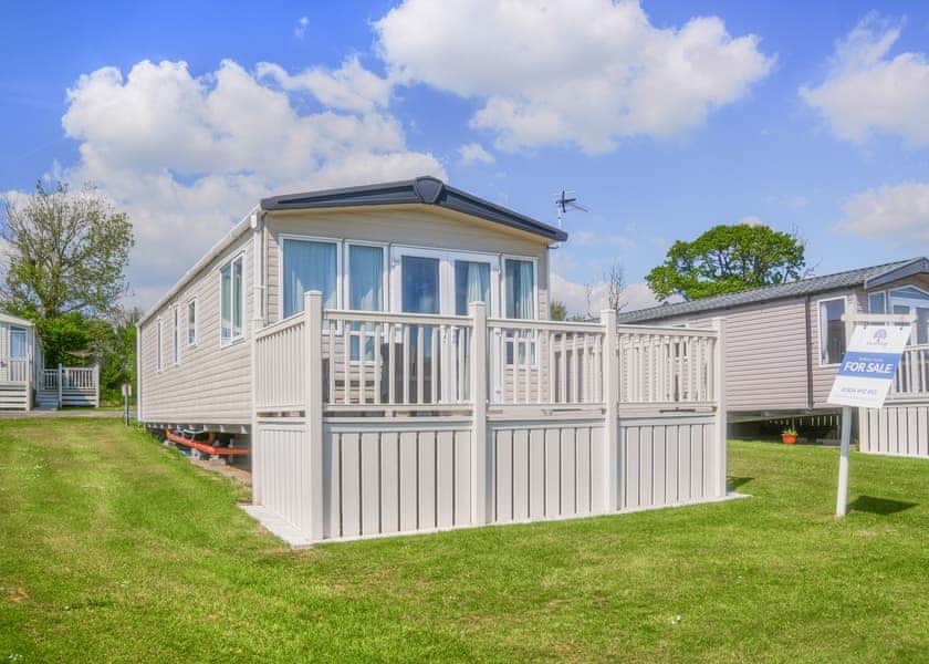 Trefach Country Club and Holiday Park, Clynderwen