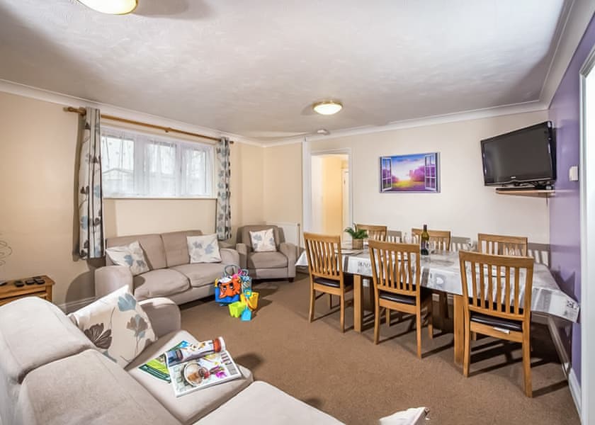 TR 4 Bed Silver Bungalow (Sat) - Trelawne Manor, Looe