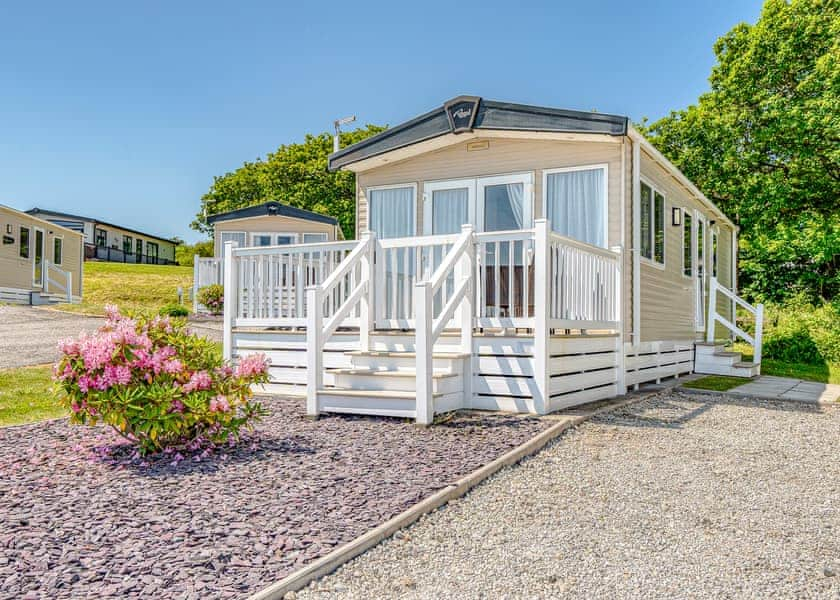 Meadow Lakes Holiday Park, Nr St Austell