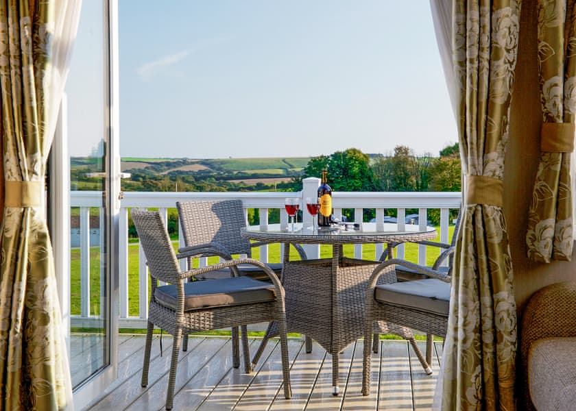 Meadow Lakes Holiday Park, Nr St Austell