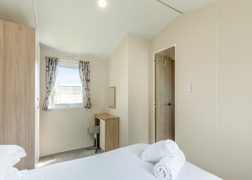 Osprey 2 - Meadow Lakes Holiday Park, Nr St Austell