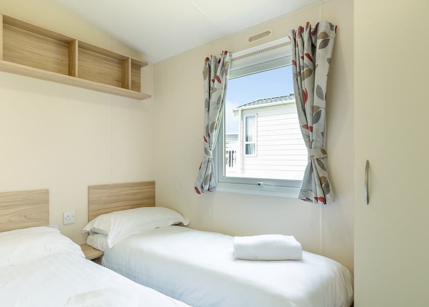 Osprey 2 - Meadow Lakes Holiday Park, Nr St Austell