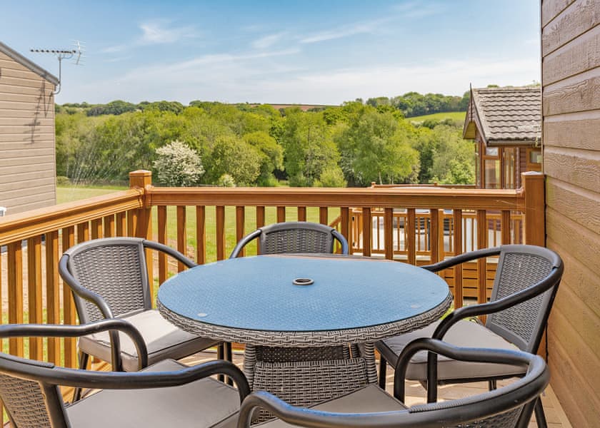 Jasmine Lodge 3 - Meadow Lakes Holiday Park, Nr St Austell