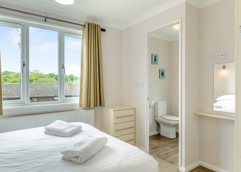 Primrose Lodge 2 - Meadow Lakes Holiday Park, Nr St Austell