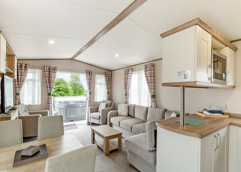 Kingfisher - Meadow Lakes Holiday Park, Nr St Austell