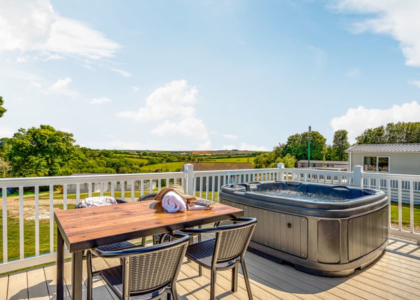 Kingfisher Accessible - Meadow Lakes Holiday Park, Nr St Austell