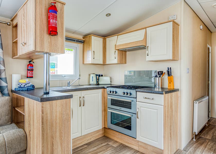 Finch Pet - Meadow Lakes Holiday Park, Nr St Austell