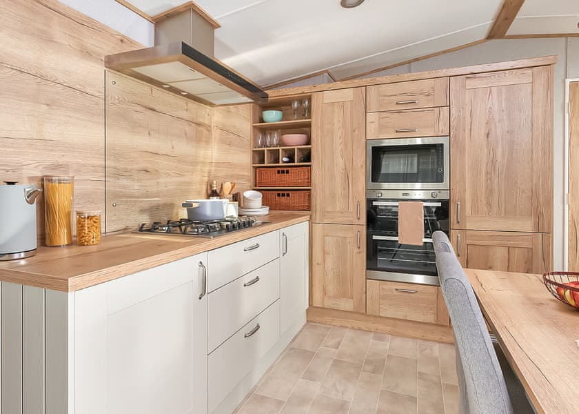 Signature 2 Bedroom - Tregoad Holiday Park, Looe