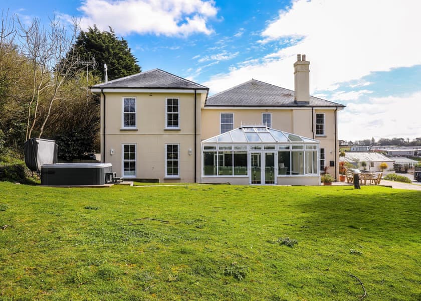 Tregoad Manor House in Looe Hoseasons