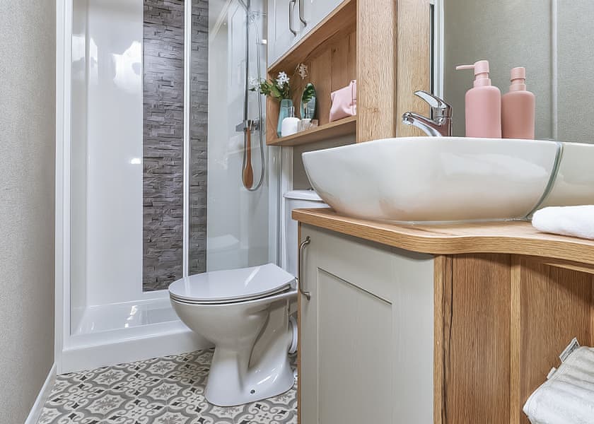 Signature 2 Bedroom with Hot Tub - Tregoad Holiday Park, Looe