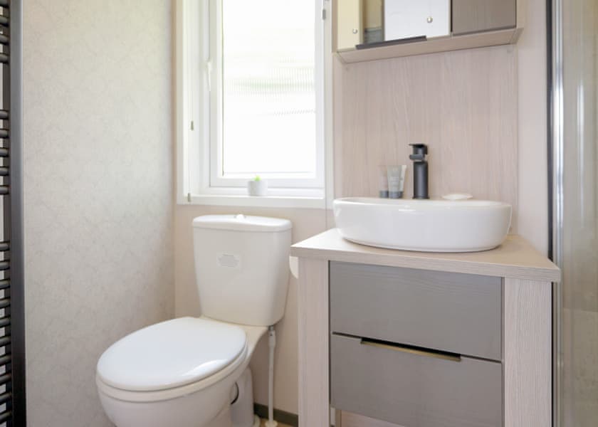 Hideaway Premier Luxury Fountain View Hot Tub  - Trelay Hideaway Holiday Park, Pelynt, near Looe and Polperro