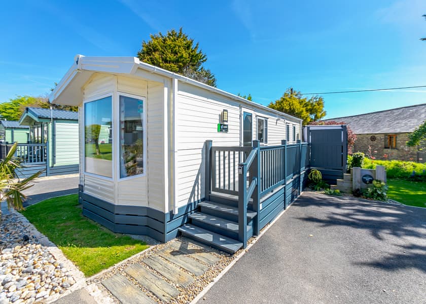 Hideaway Retreat Hot Tub - Trelay Hideaway Holiday Park, Pelynt, near Looe and Polperro