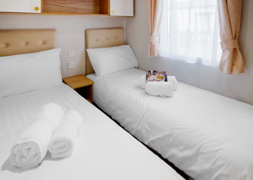 Hideaway Retreat Hot Tub - Trelay Hideaway Holiday Park, Pelynt, near Looe and Polperro