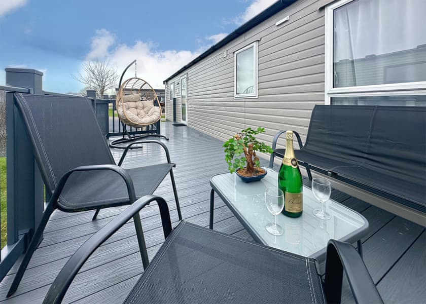 Hideaway Retreat 2 Bed – Fountain View - Trelay Hideaway Holiday Park, Pelynt, near Looe and Polperro