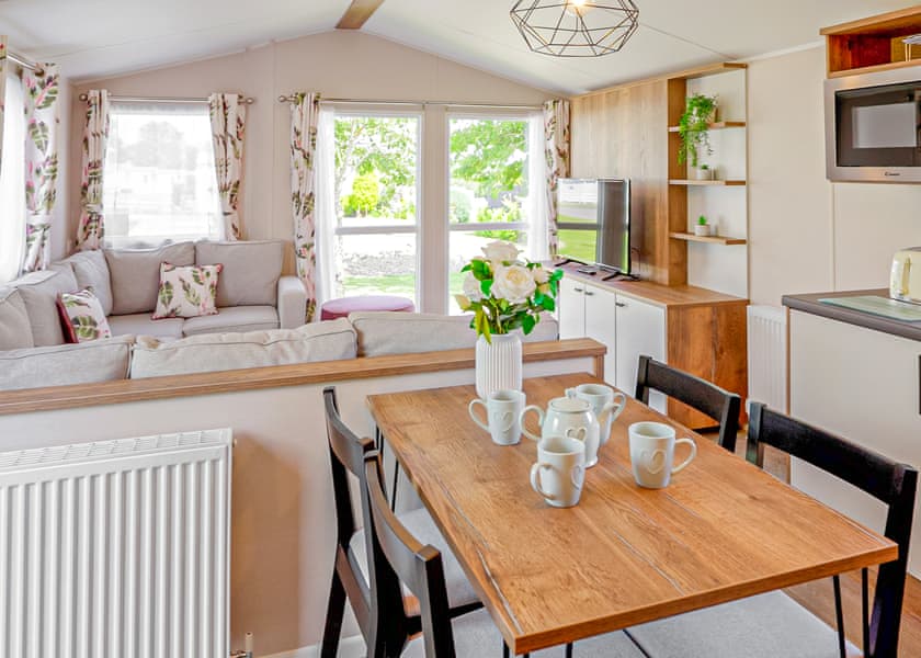 Hideaway Retreat 2 Bed – Fountain View - Trelay Hideaway Holiday Park, Pelynt, near Looe and Polperro