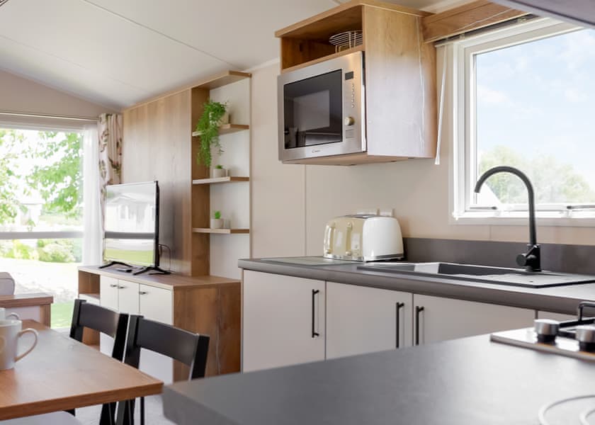 Hideaway Retreat 2 Bed – Fountain View - Trelay Hideaway Holiday Park, Pelynt, near Looe and Polperro