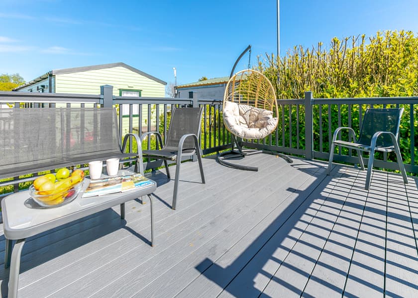 Hideaway Retreat 3 Bed with Decking - Trelay Hideaway Holiday Park, Pelynt, near Looe and Polperro