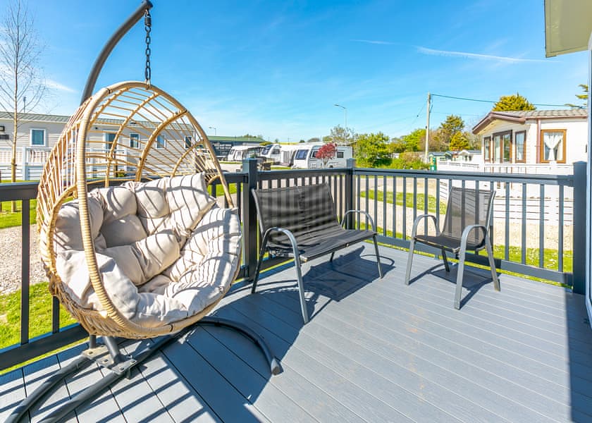 Hideaway Retreat 3 bed with Decking (Pet) - Trelay Hideaway Holiday Park, Pelynt, near Looe and Polperro