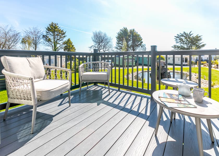Hideaway Luxury 3 Bed Hot Tub – Fountain View - Trelay Hideaway Holiday Park, Pelynt, near Looe and Polperro