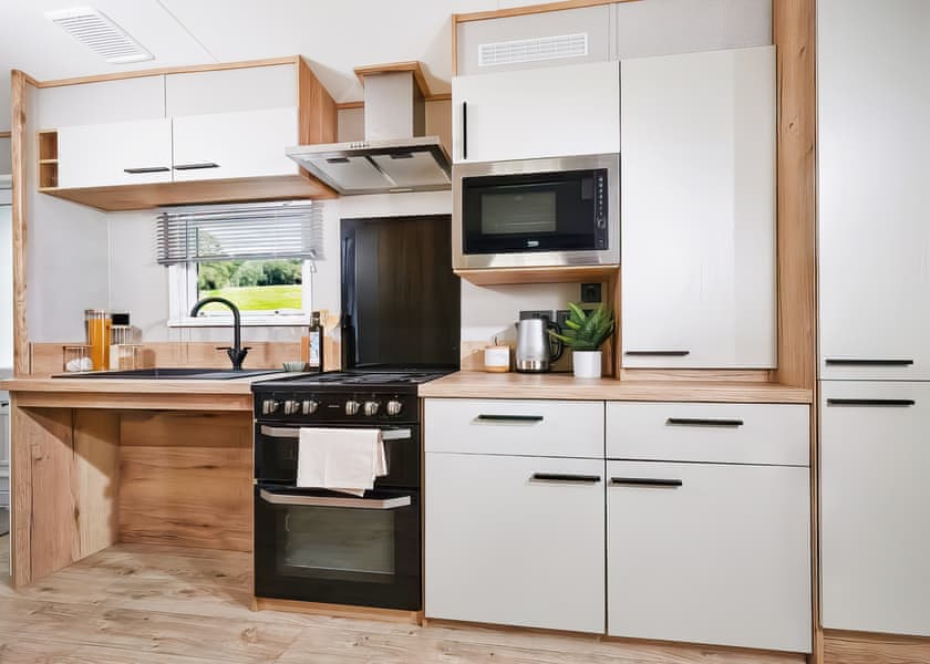 Hideaway Luxury Accessible - Trelay Hideaway Holiday Park, Pelynt, near Looe and Polperro