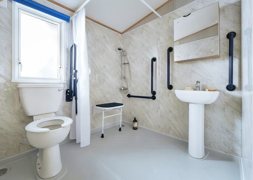 Hideaway Luxury Accessible - Trelay Hideaway Holiday Park, Pelynt, near Looe and Polperro