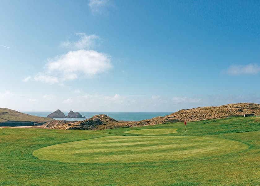 Golf | Trevornick Holiday Park, Holywell Bay