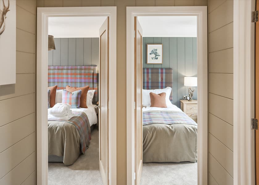 Hunters Lodge - Thirlestane Woodland Lodges, Lauder