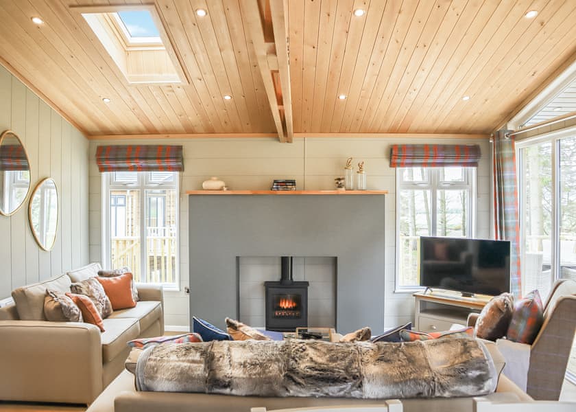 Beech Lodge - Thirlestane Woodland Lodges, Lauder