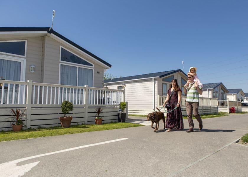 Birchington Vale in Birchington, Kent Hoseasons