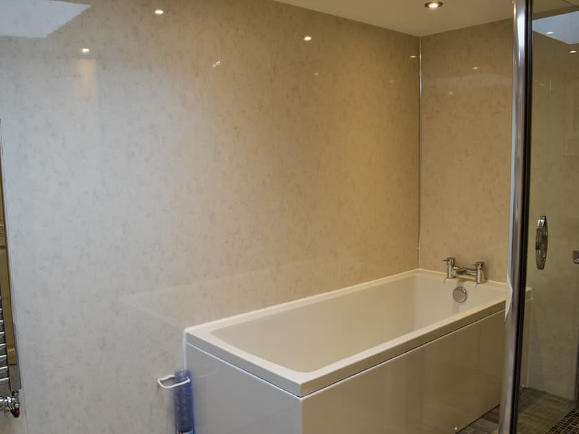 Modern bathroom with bath and shower cubicle | Booth Farm Cottage - Booth Farm, Buxton