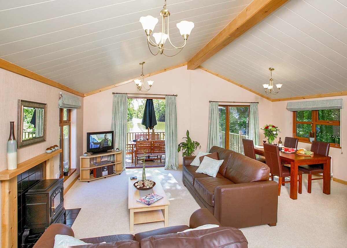 Upton Lakes Lodges - Holiday lodge in South West England - Image 4