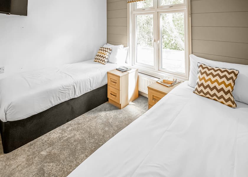 Signature Lodge 2 - Oakdene Forest, St Leonards, Ringwood