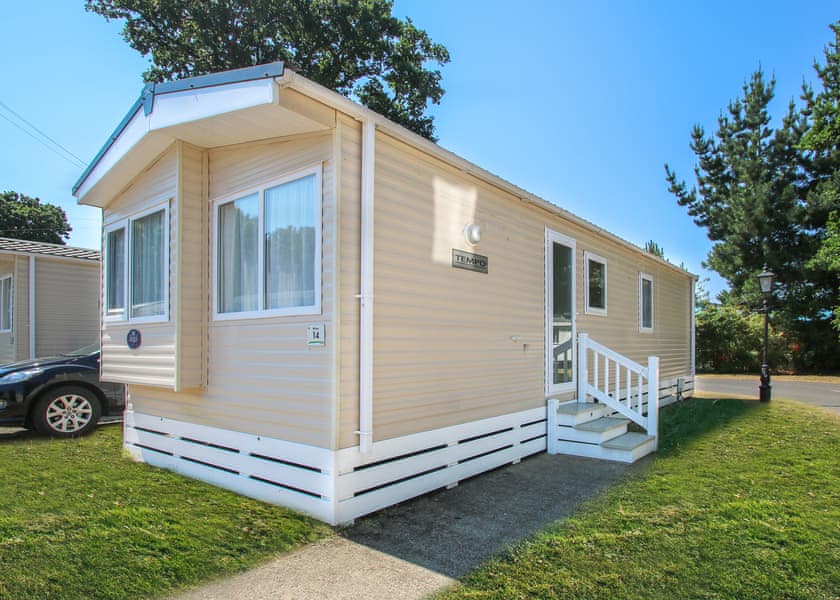 Statement 2 (Pet) - Oakdene Forest, St Leonards, Ringwood