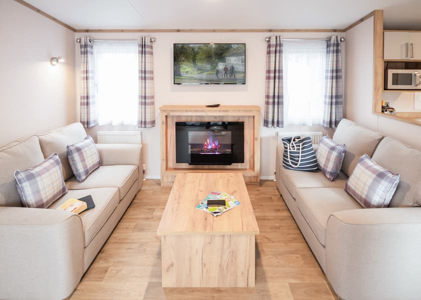 Sublime Caravan 2 (Pet) - Oakdene Forest, St Leonards, Ringwood