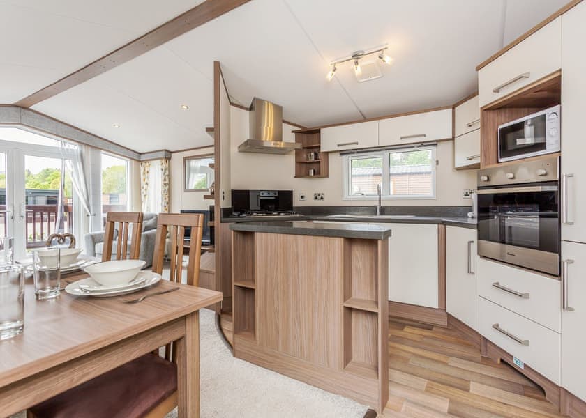 Highlander Holiday Home VIP - Loch Ness Highland Resort, Fort Augustus