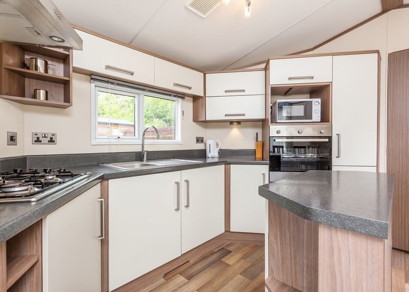 Highlander Holiday Home VIP - Loch Ness Highland Resort, Fort Augustus