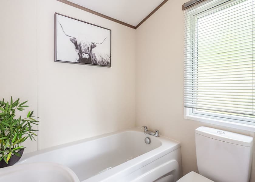 Highlander Holiday Home VIP - Loch Ness Highland Resort, Fort Augustus