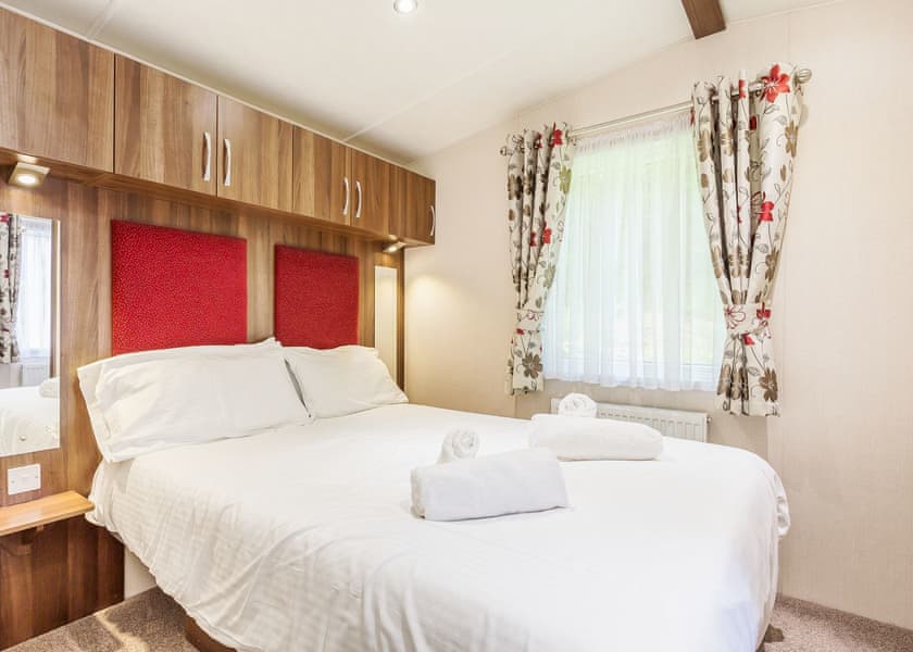 The Ness - Loch Ness Highland Resort, Fort Augustus