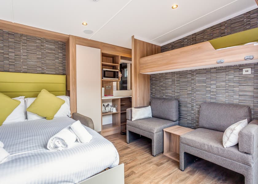 Family Glamping Pod - Loch Ness Highland Resort, Fort Augustus