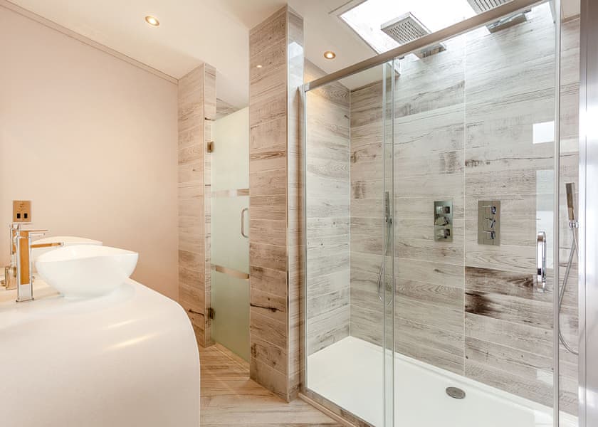 Great Glen Lodge VIP - Loch Ness Highland Lodges, Invermoriston