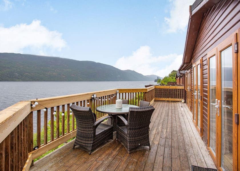 Moorings Centre Lodge VIP in Invermoriston | Hoseasons