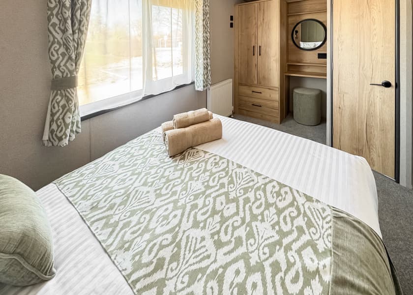 Elite Holiday Home - Waldegraves Holiday Park, Colchester