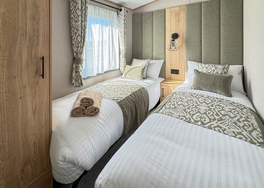 Elite Holiday Home - Waldegraves Holiday Park, Colchester