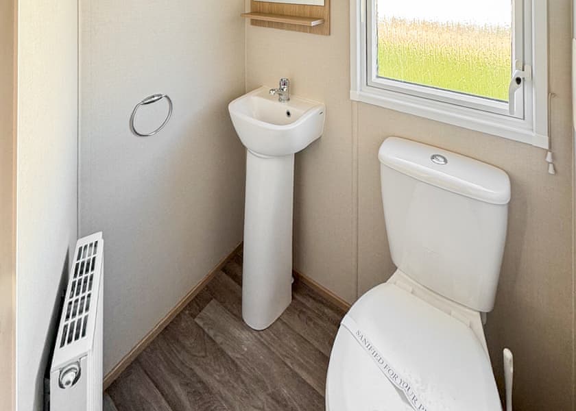 Gold Caravan (Pet) - Waldegraves Holiday Park, Colchester