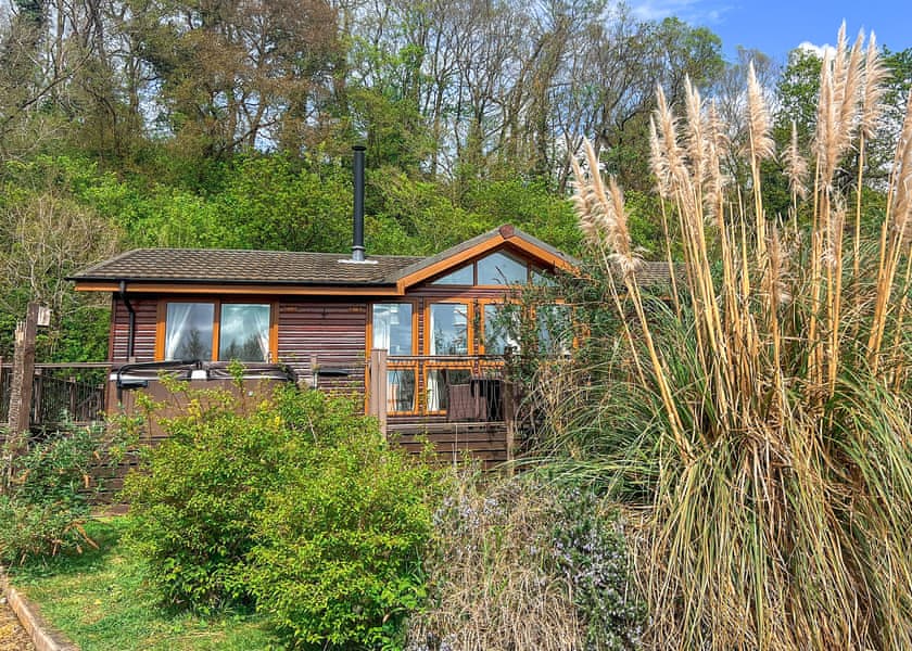 Typical Escape Spa 7 | Escape Spa 7 - Waveney River Centre, Burgh St Peter, Beccles