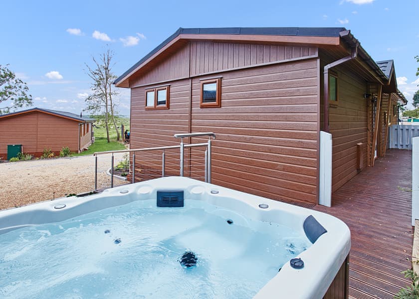 Typical Escape Spa 7 | Escape Spa 7 - Waveney River Centre, Burgh St Peter, Beccles