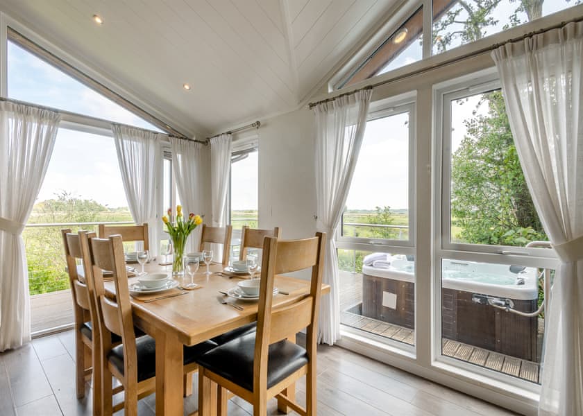 Escape Spa 10 - Waveney River Centre, Burgh St Peter, Beccles