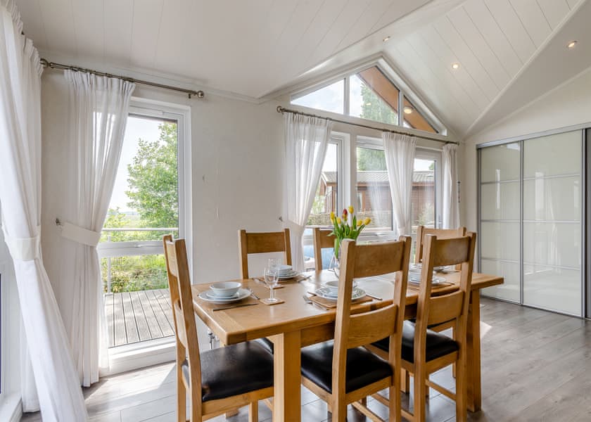 Escape Spa 10 - Waveney River Centre, Burgh St Peter, Beccles