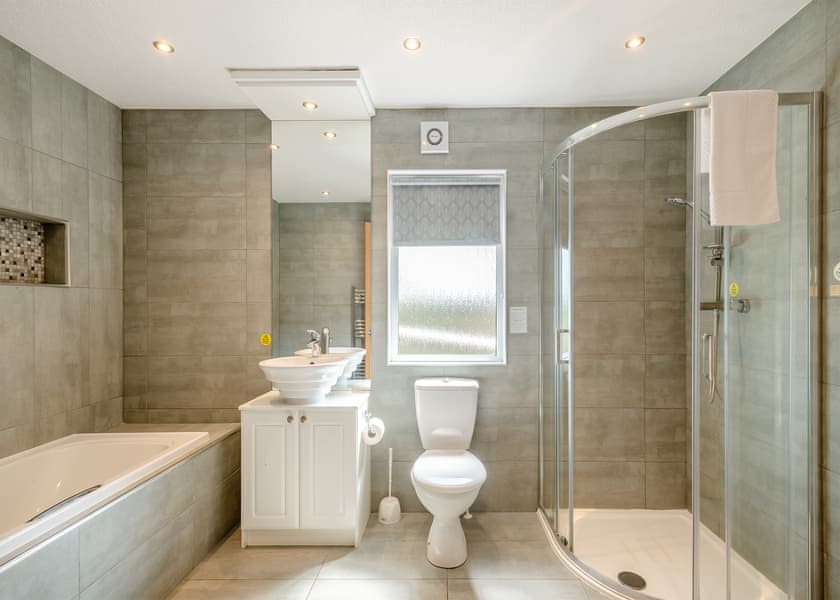 Escape Spa 10 - Waveney River Centre, Burgh St Peter, Beccles