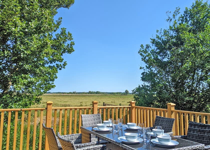 Retreat 5 - Waveney River Centre, Burgh St Peter, Beccles